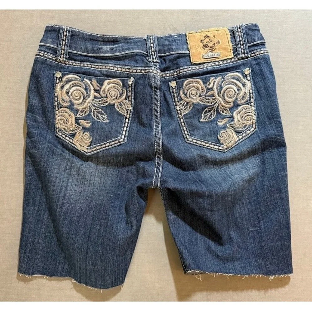 L.A. Idol Embellished Denim‎ Cut Off Shorts Women's 13 Rhinestone Pockets 32X8